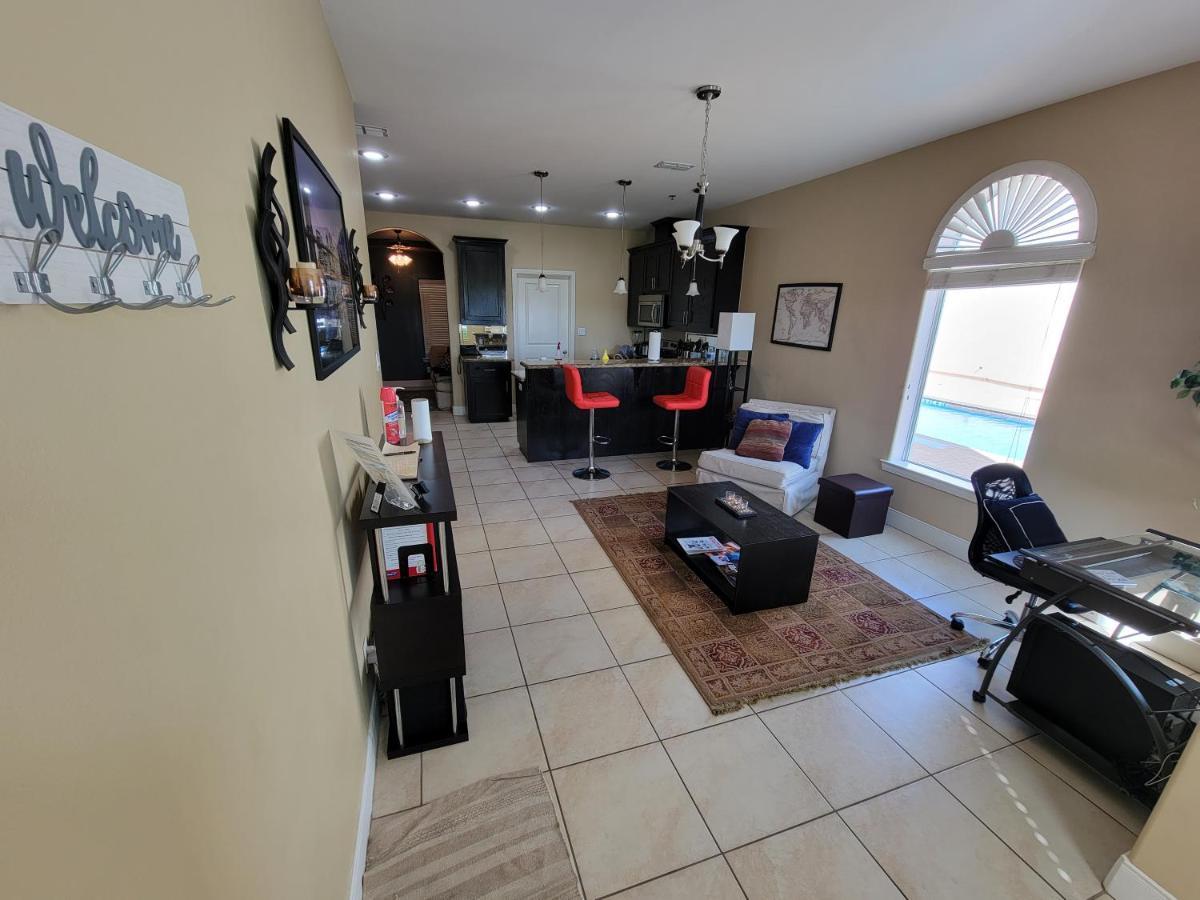 Modern, Private, Smart 4 Bedroom Condo In Desirable Location In Mcallen With Pool! Zewnętrze zdjęcie