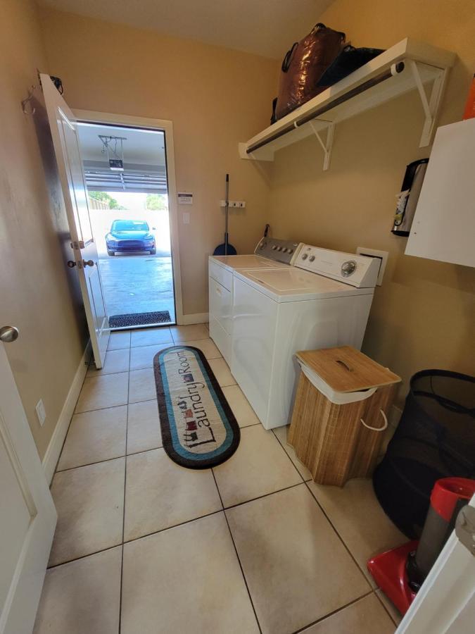 Modern, Private, Smart 4 Bedroom Condo In Desirable Location In Mcallen With Pool! Zewnętrze zdjęcie