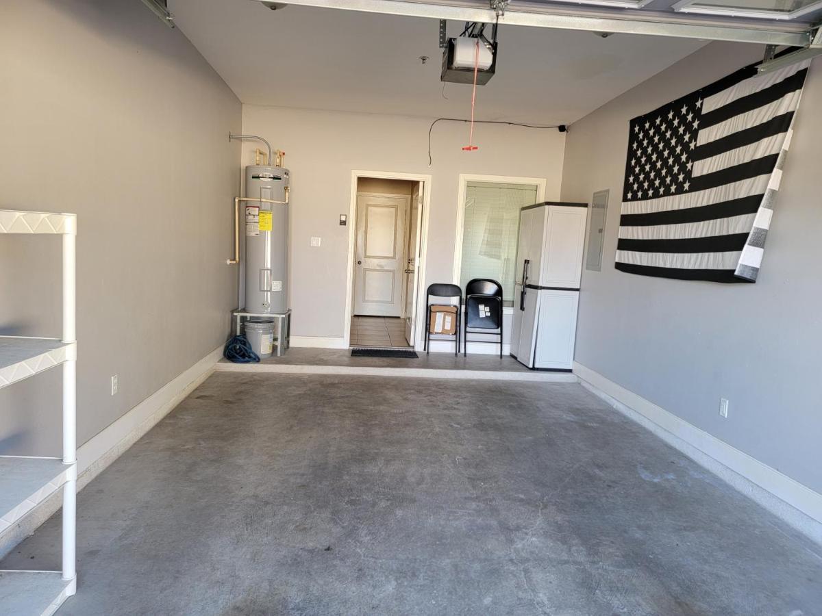 Modern, Private, Smart 4 Bedroom Condo In Desirable Location In Mcallen With Pool! Zewnętrze zdjęcie